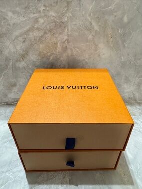 Louis Vuitton Boxes with Pulls this is for 2